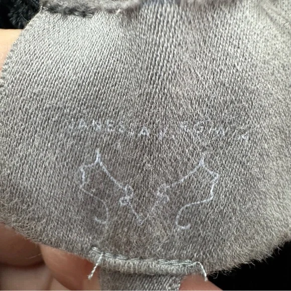 Anthropologie Black Velvet Ruffle Top Medium Off Shoulder Party Blouse - Picture 4 of 7